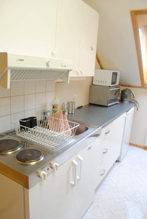 Grong Gard Guesthouse Quarto foto