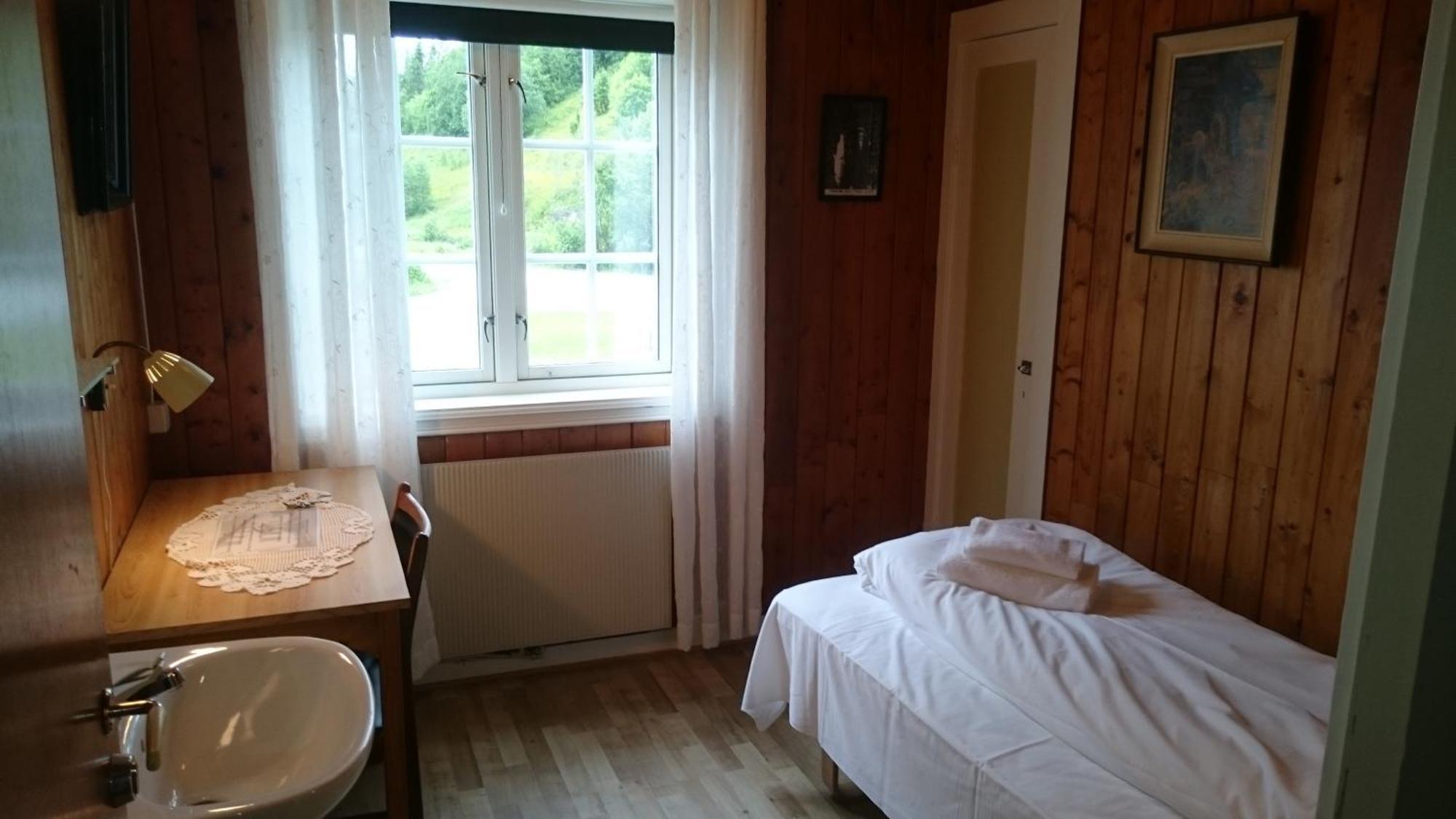 Grong Gard Guesthouse Quarto foto