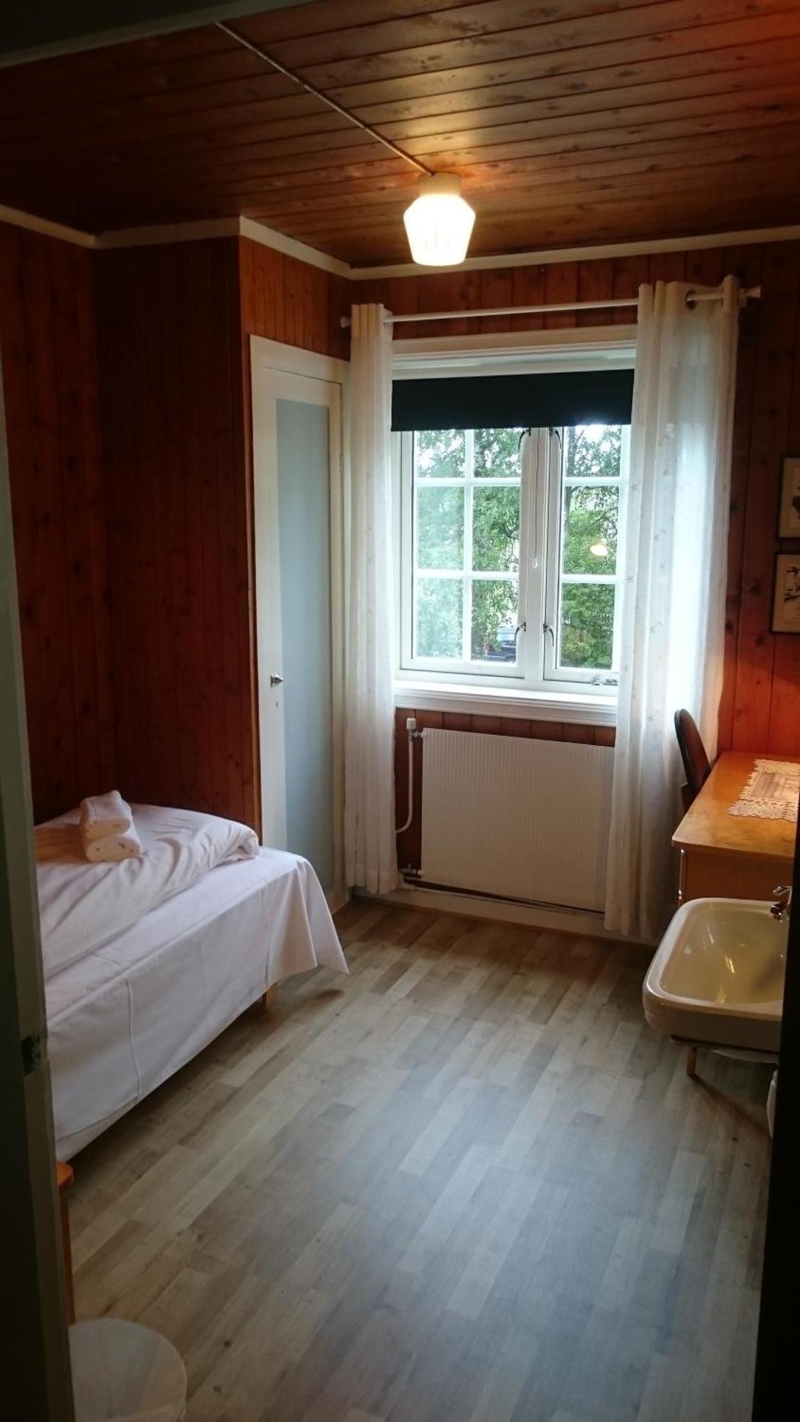 Grong Gard Guesthouse Quarto foto